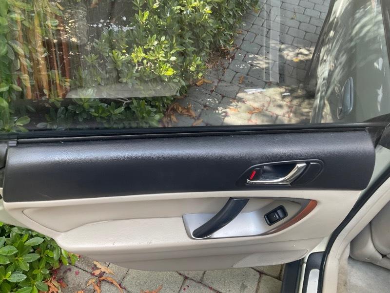 Subaru Outback 3.0R VDC Wagon 2005