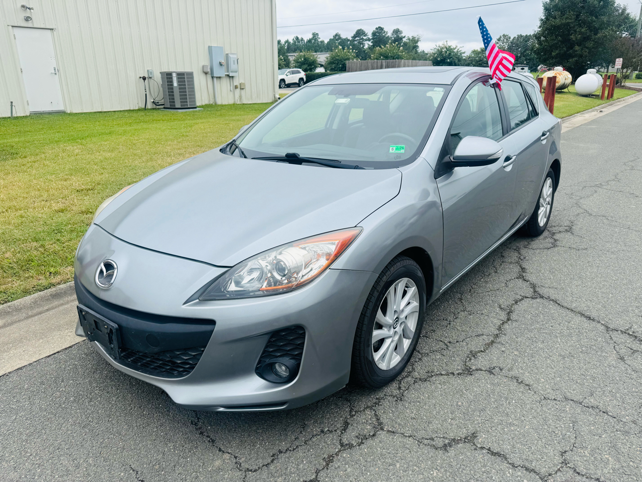 2013 Mazda MAZDA3 i Grand Touring