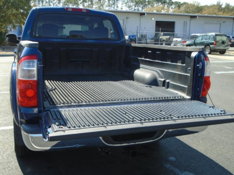Toyota Tundra SR5 Double Cab 2006