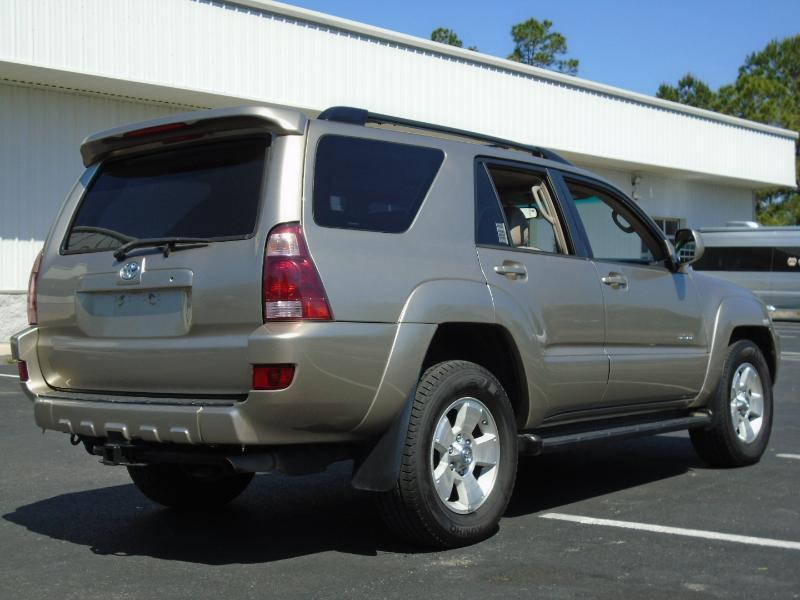 Toyota 4Runner Limited V8 2WD 2005
