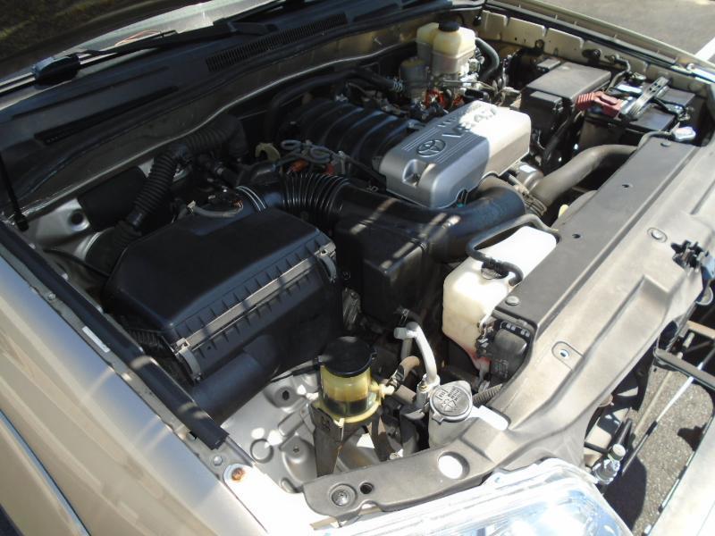 Toyota 4Runner Limited V8 2WD 2005