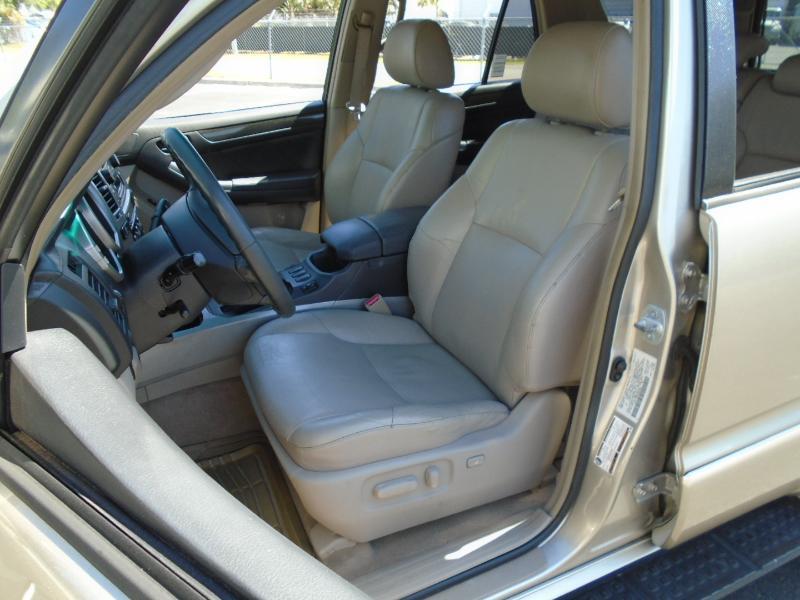 Toyota 4Runner Limited V8 2WD 2005