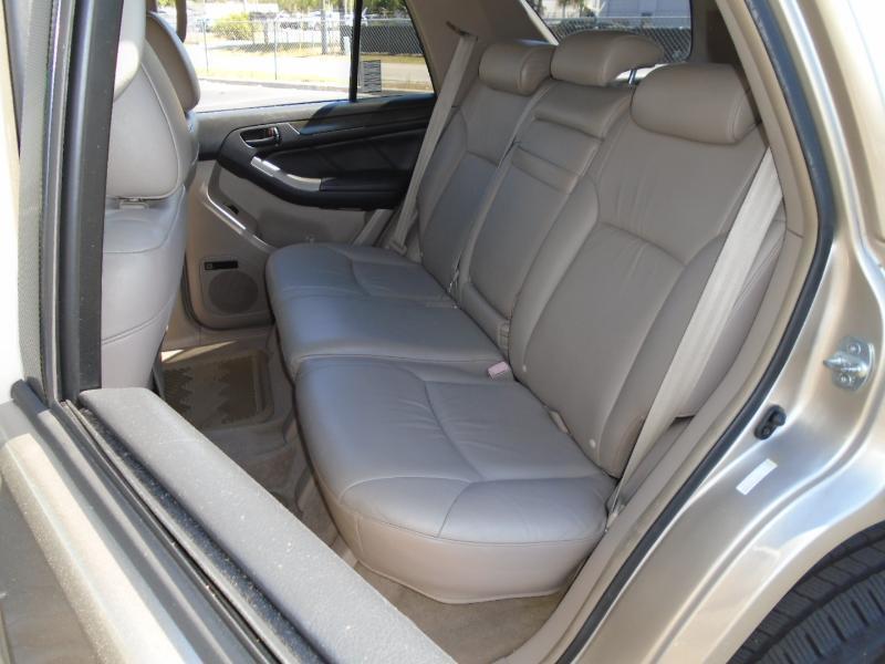 Toyota 4Runner Limited V8 2WD 2005