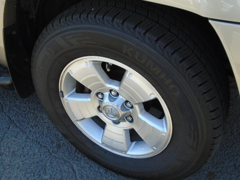 Toyota 4Runner Limited V8 2WD 2005