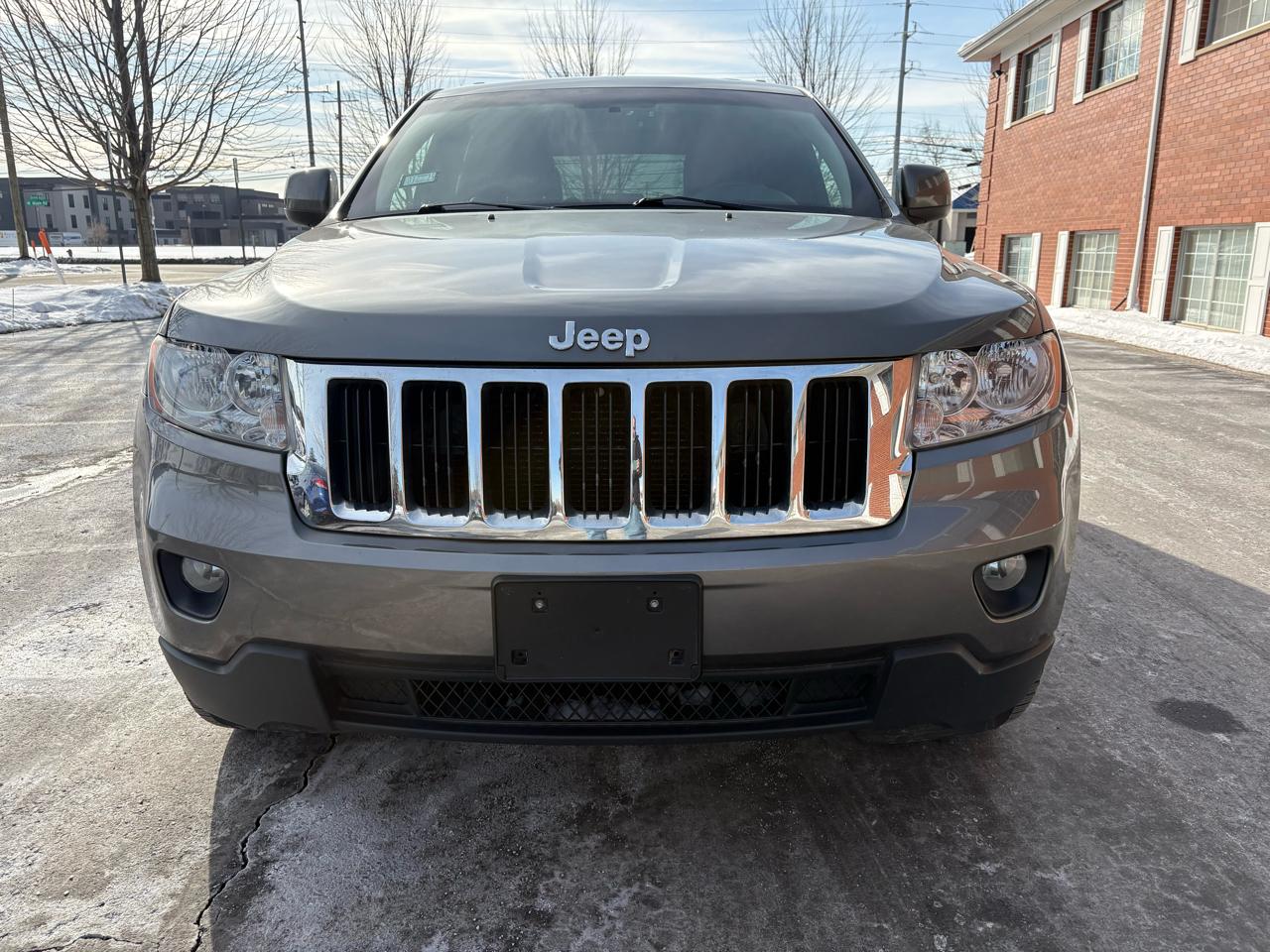 Jeep Grand Cherokee Laredo 4WD 2011