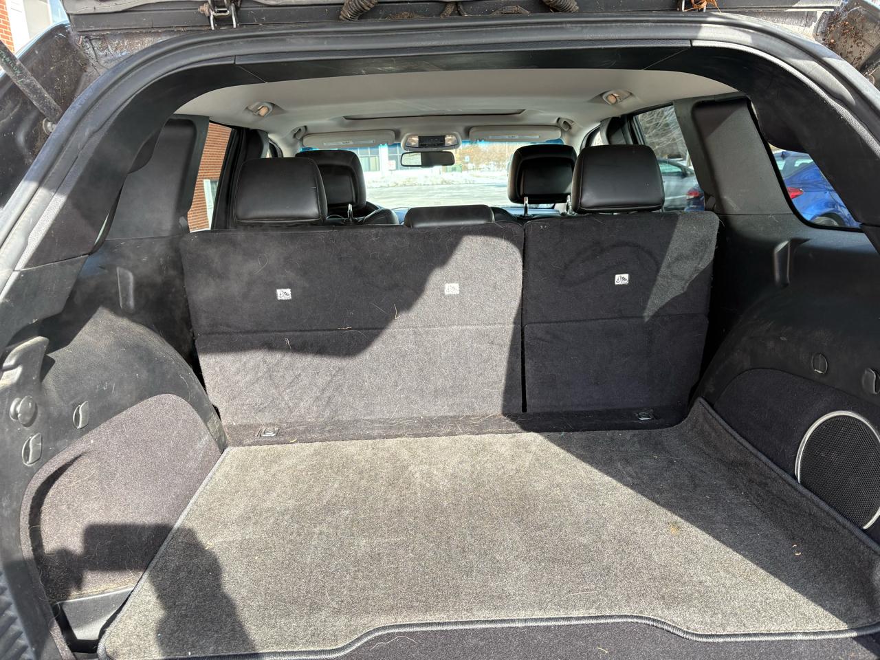 Jeep Grand Cherokee Laredo 4WD 2011