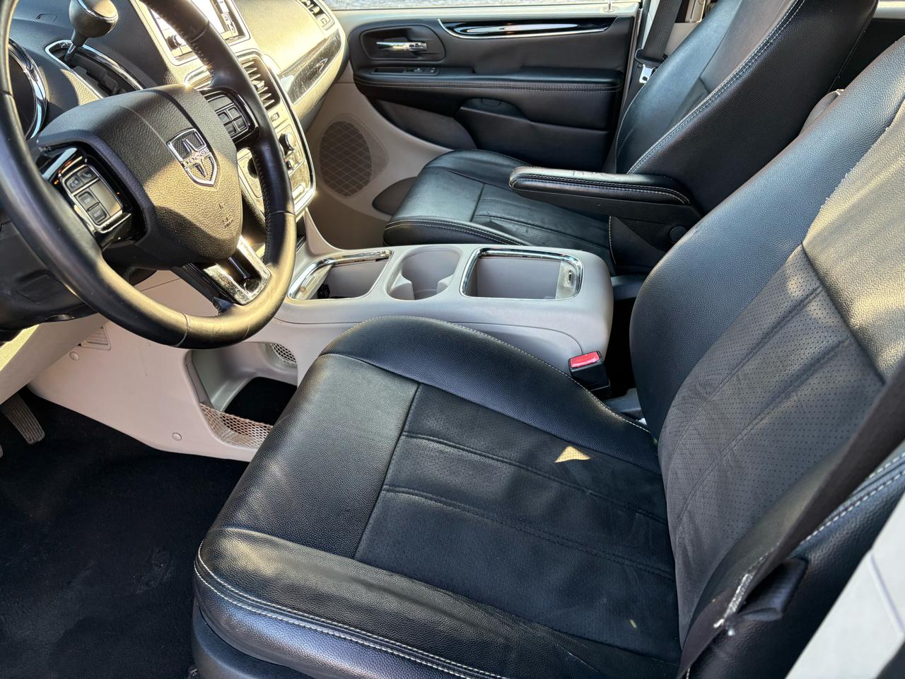 Dodge Grand Caravan SXT 2019