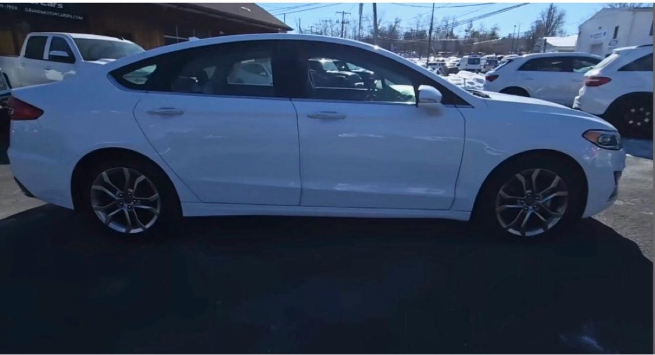 Ford Fusion SEL 2020