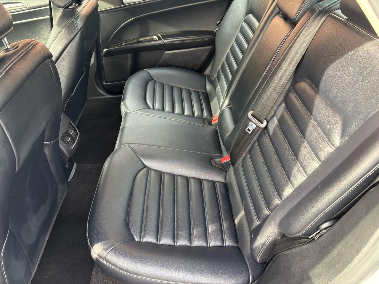 Ford Fusion SEL 2020