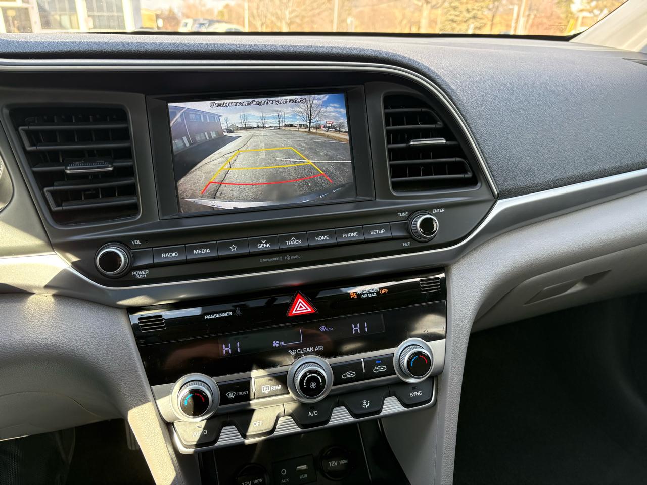 Hyundai Elantra Limited 2020