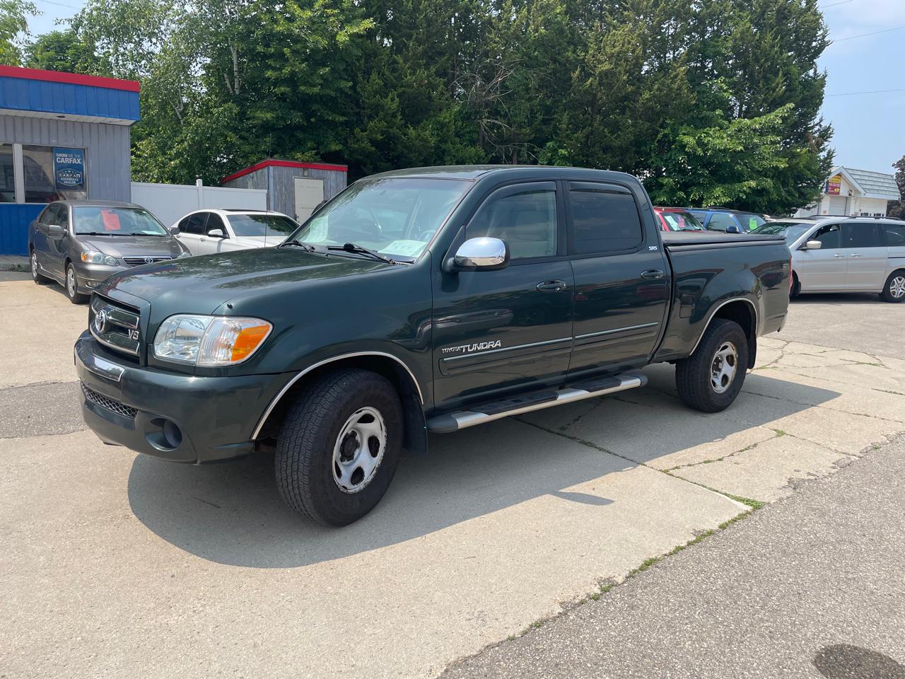 Used 2006 Toyota Tundra DoubleCab V8 SR5 4WD (Natl) for Sale in Madison