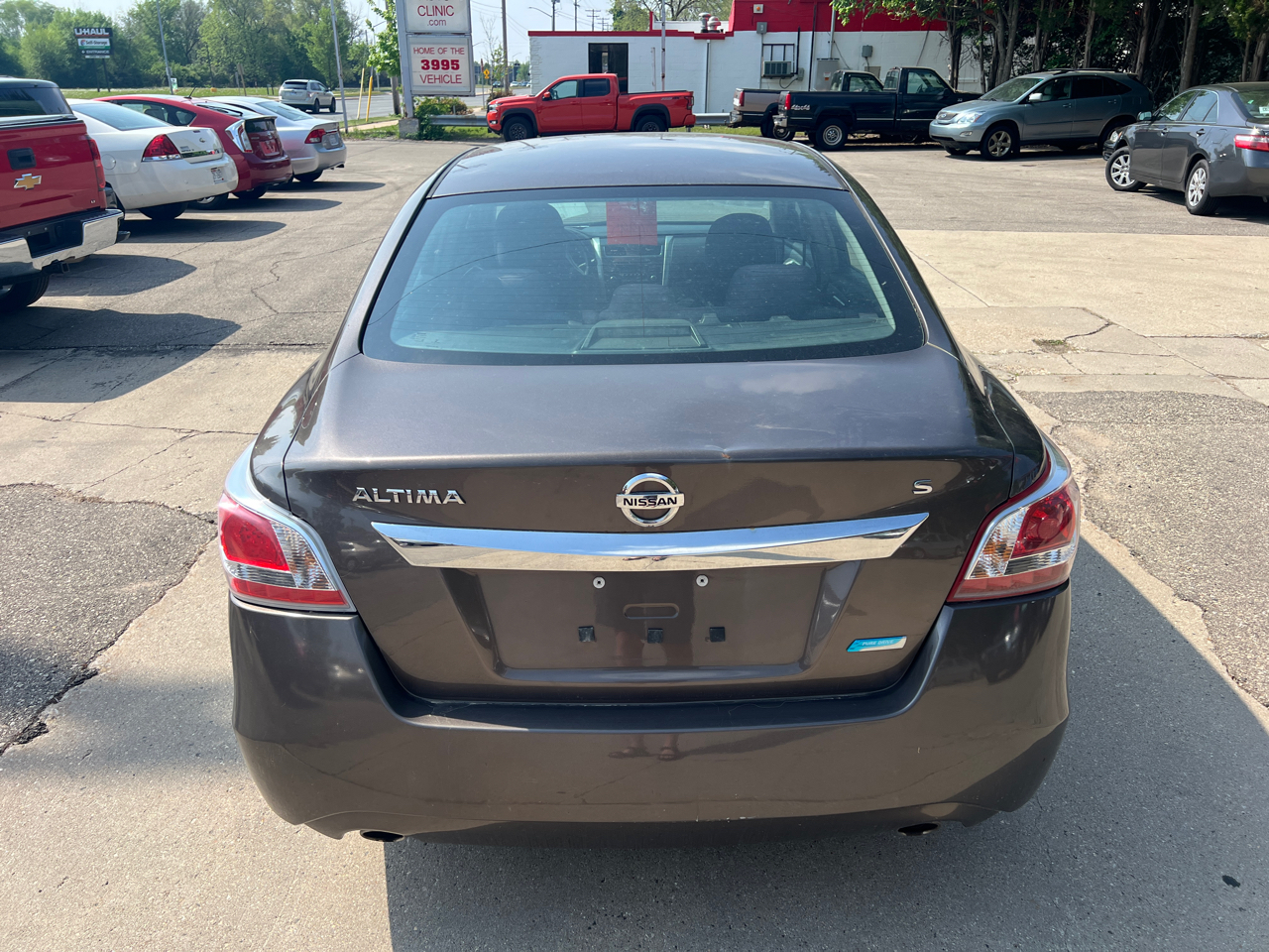 Nissan Altima 4dr Sdn I4 2.5 S 2013 Nissan Altima 4dr Sdn I4 2.5 S 2013