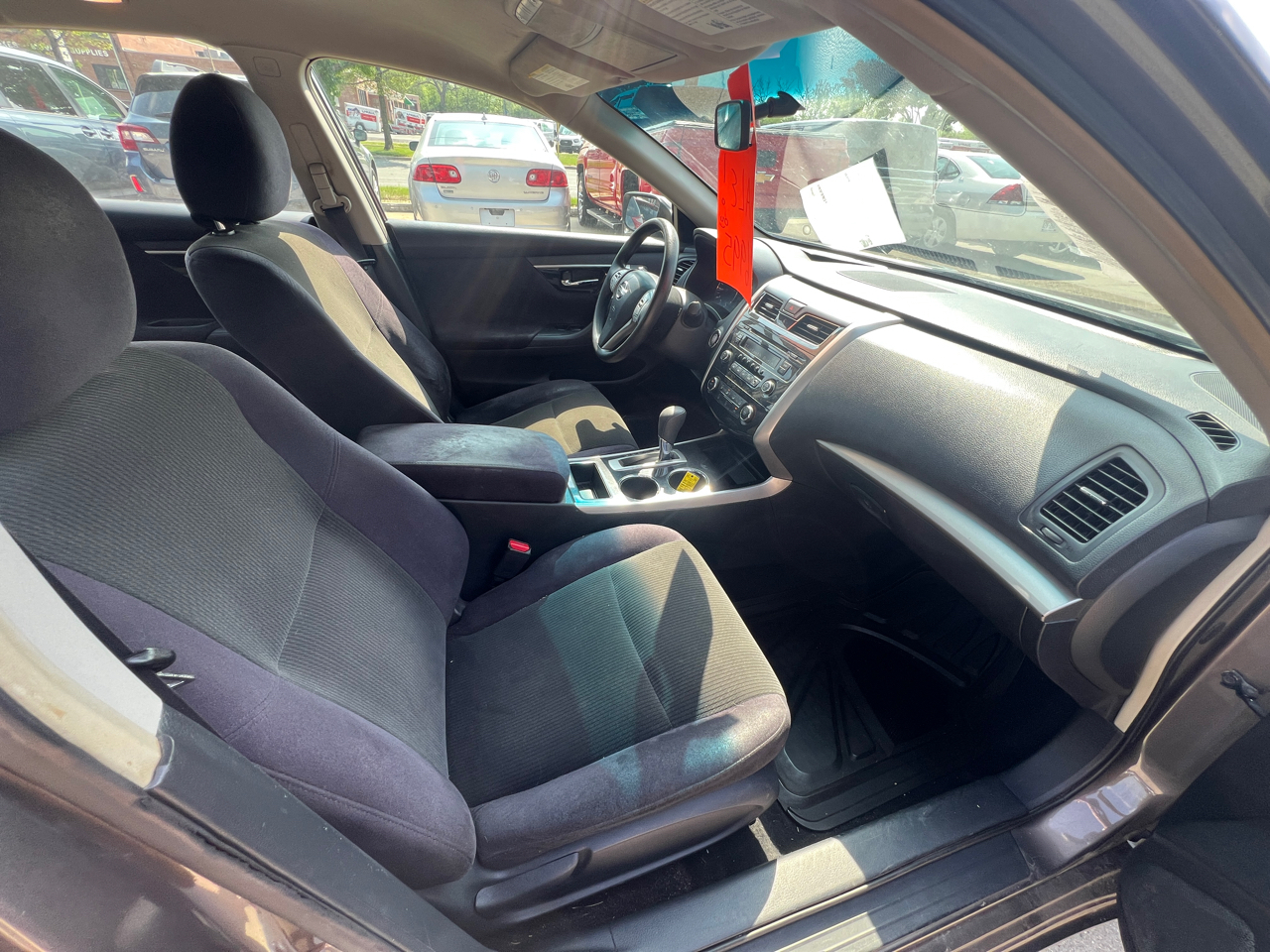 Nissan Altima 4dr Sdn I4 2.5 S 2013 Nissan Altima 4dr Sdn I4 2.5 S 2013