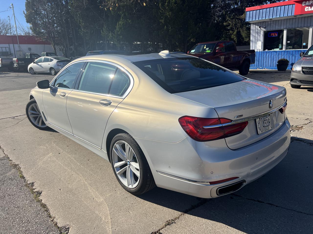 BMW 7 Series 750i xDrive Sedan 2018