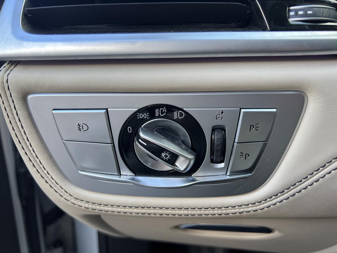 BMW 7 Series 750i xDrive Sedan 2018
