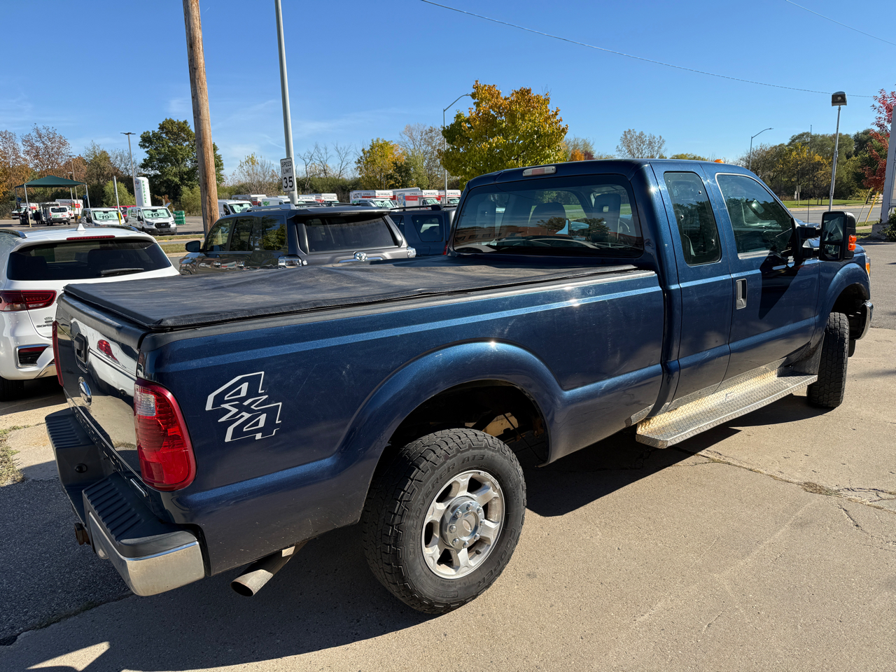 Ford Super Duty F-250 SRW 4WD SuperCab 142" Lariat 2013 Ford Super Duty F-250 SRW 4WD SuperCab 142" Lariat 2013