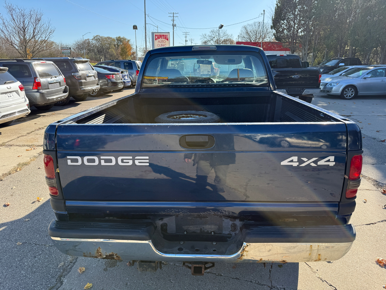 Dodge Ram 1500 4dr Quad Cab 139" WB 4WD 2001