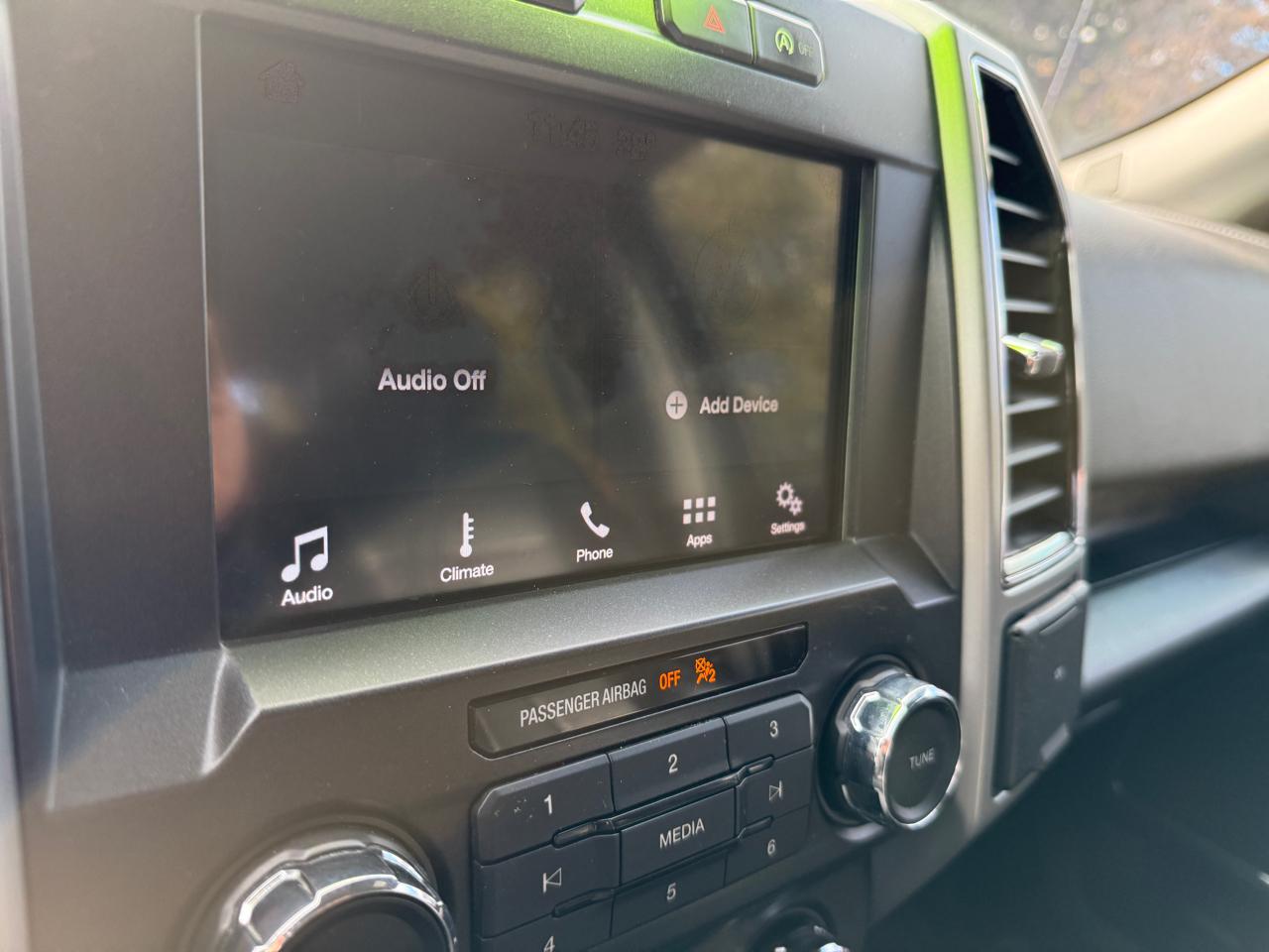 Ford F-150 Lariat 4WD SuperCrew 5.5' Box 2018