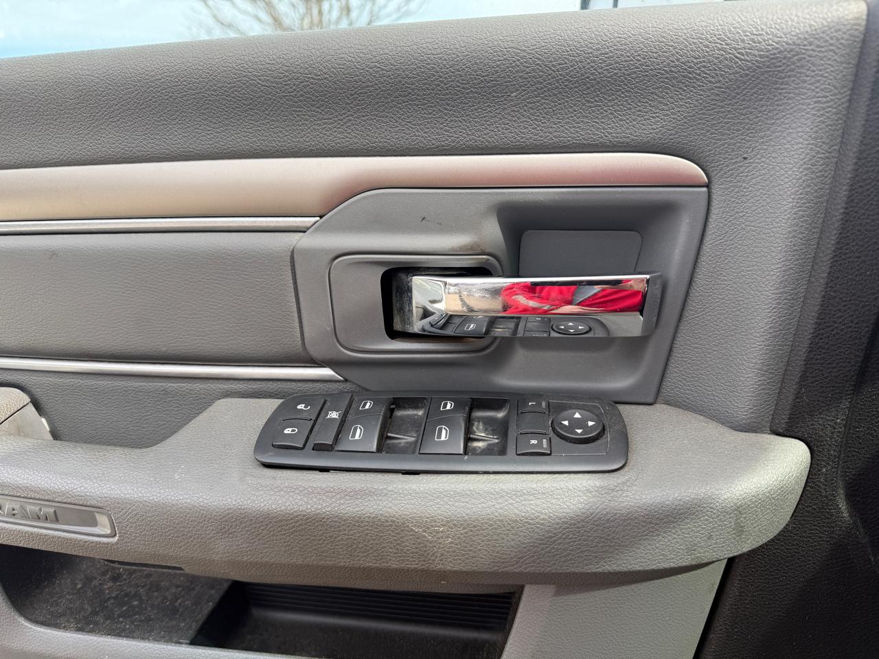 RAM 2500 4WD Crew Cab 149" Big Horn 2014