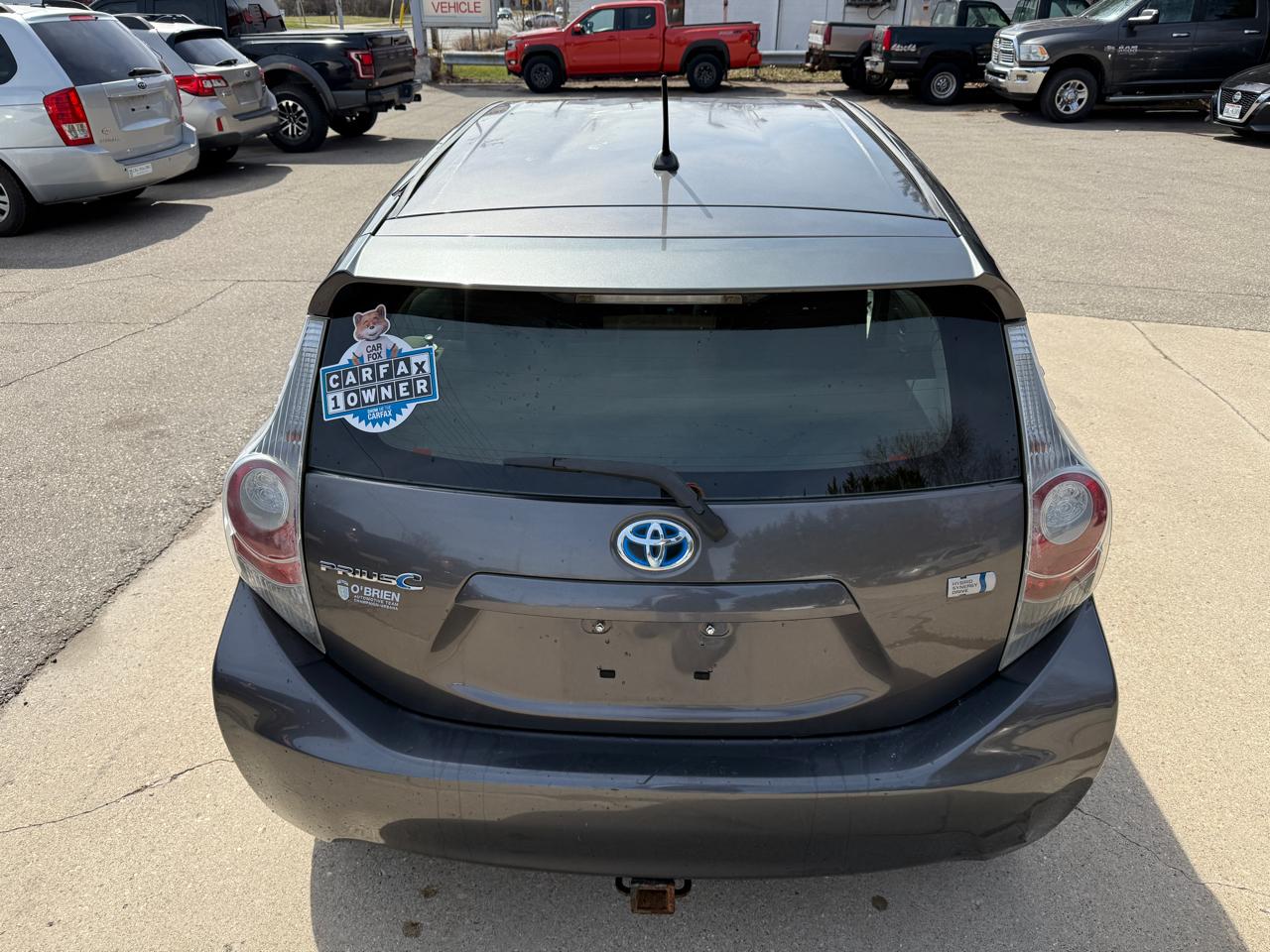 Toyota Prius c 5dr HB Three (Natl) 2014