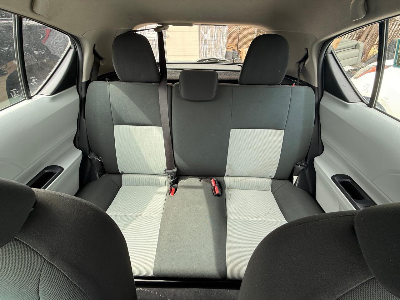 Toyota Prius c 5dr HB Three (Natl) 2014
