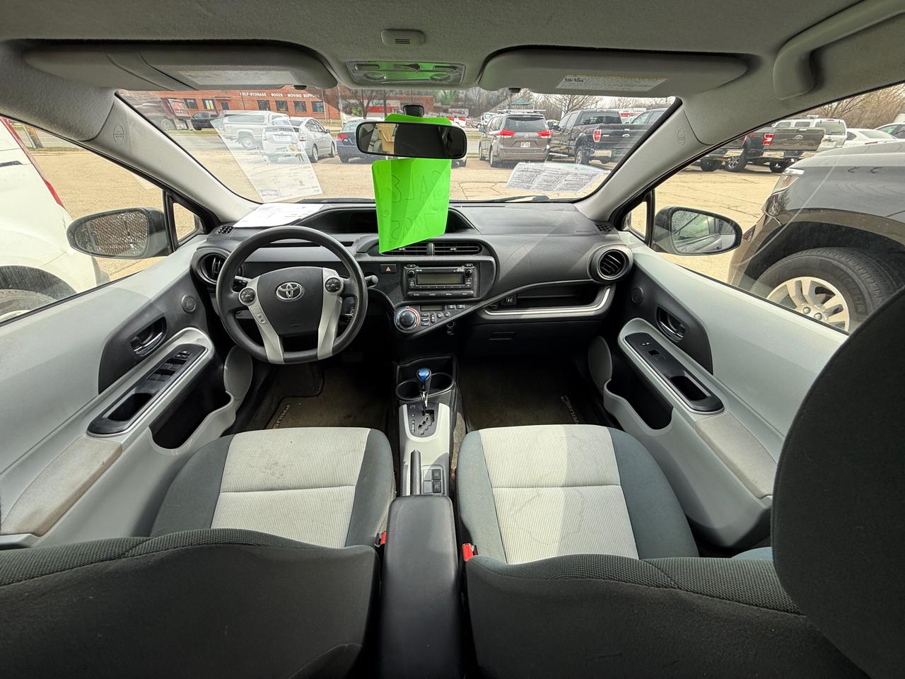 Toyota Prius c 5dr HB Three (Natl) 2014