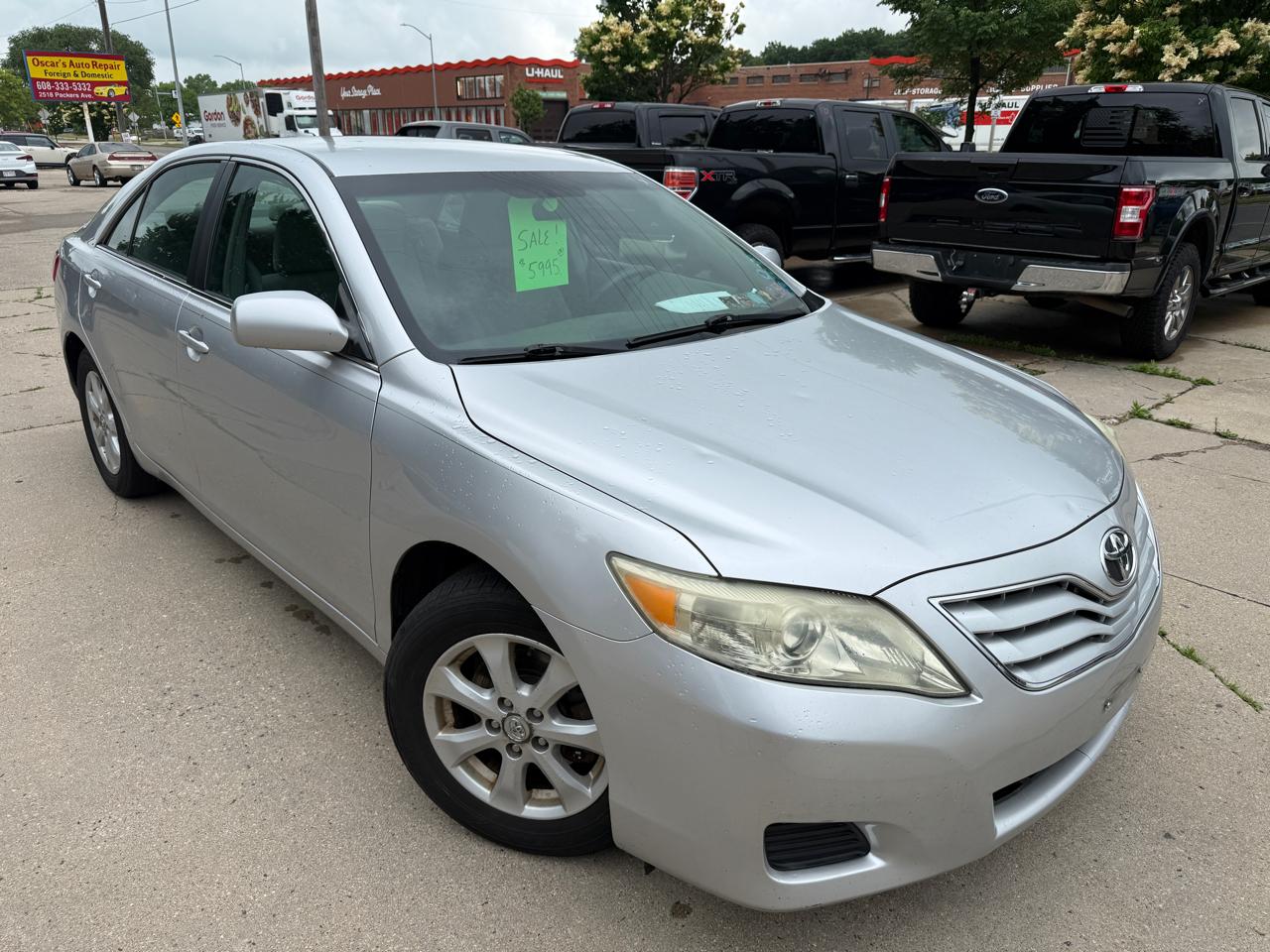 Toyota Camry 4dr Sdn I4 Man LE (Natl) 2011