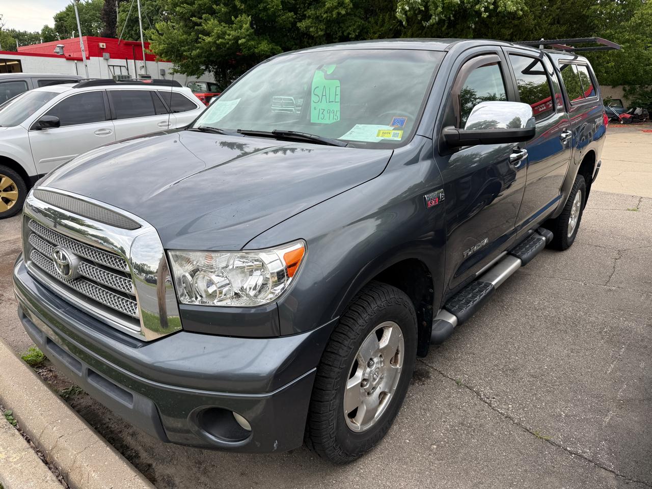 2007 Toyota Tundra 4WD CrewMax 145.7" 5.7L LTD (Natl)