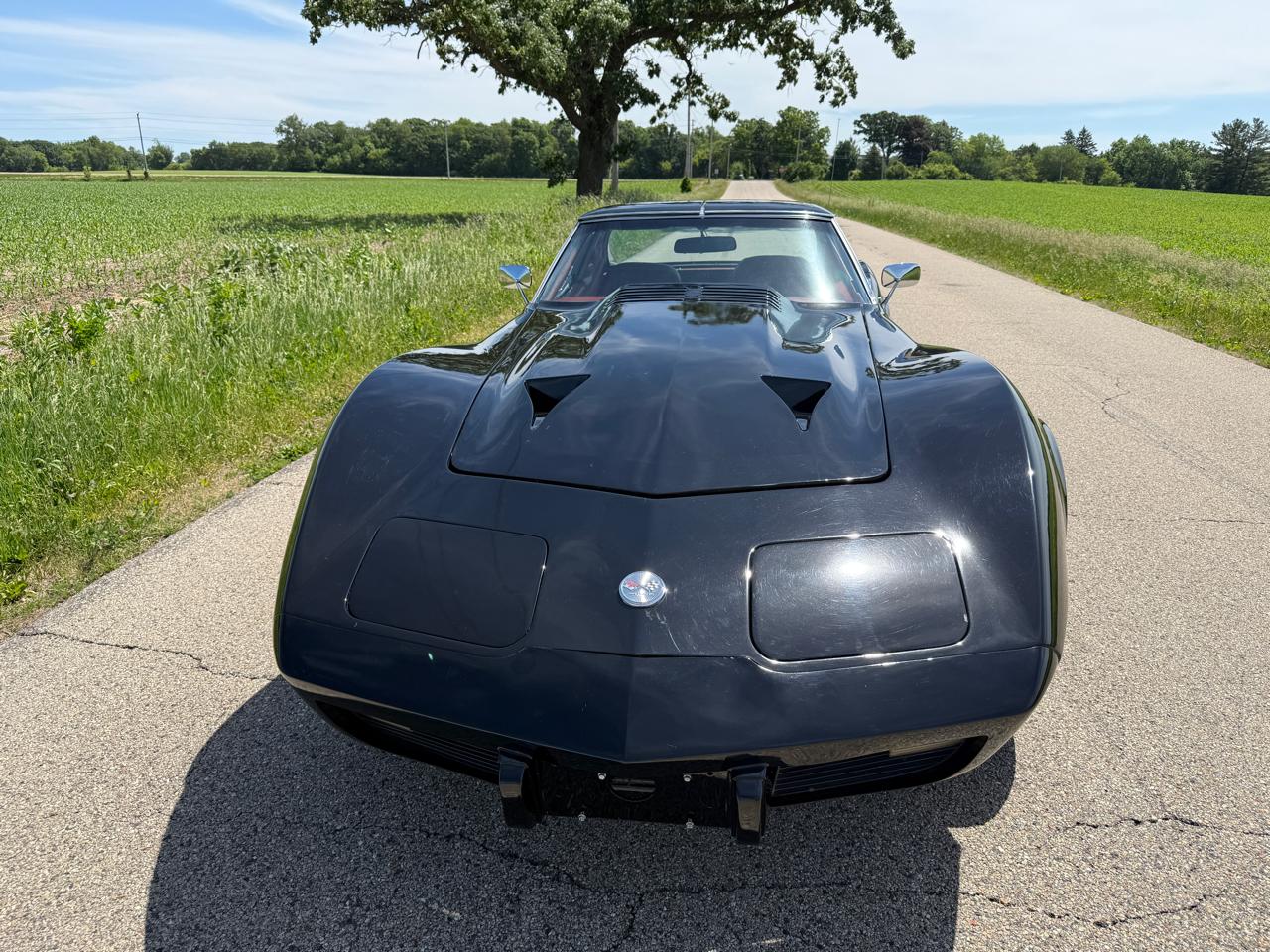 Chevrolet Corvette Stingray 1LT Coupe Automatic 1976