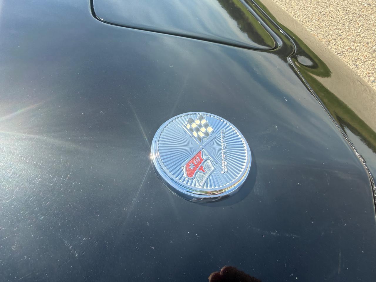 Chevrolet Corvette Stingray 1LT Coupe Automatic 1976