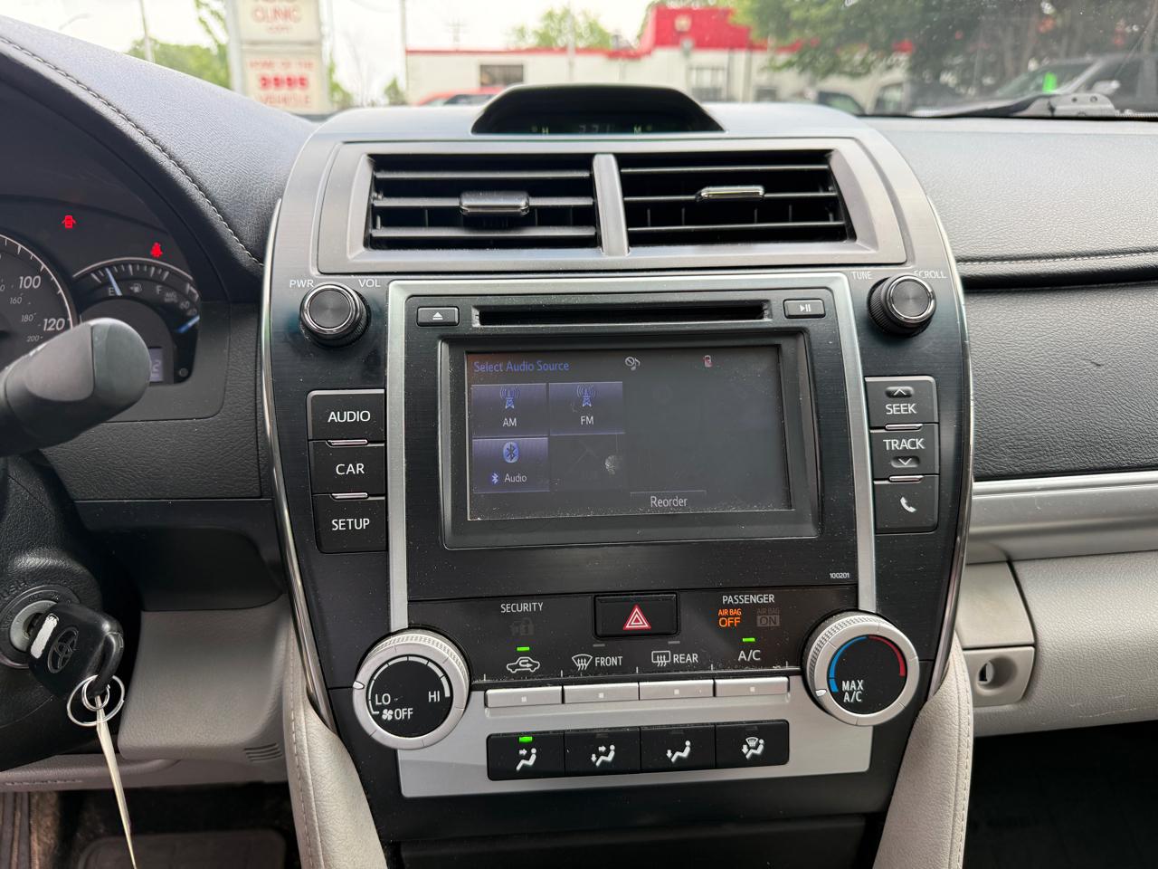 Toyota Camry 2014.5 4dr Sdn I4 Auto SE Sport (Natl) 2014