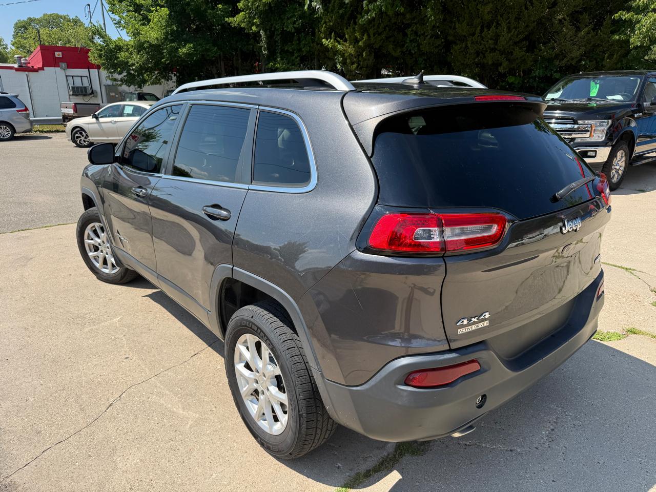 Jeep Cherokee 4WD 4dr Latitude 2014