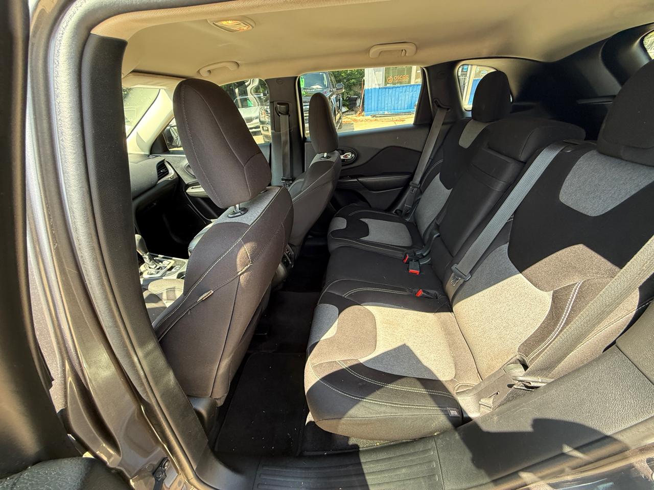 Jeep Cherokee 4WD 4dr Latitude 2014