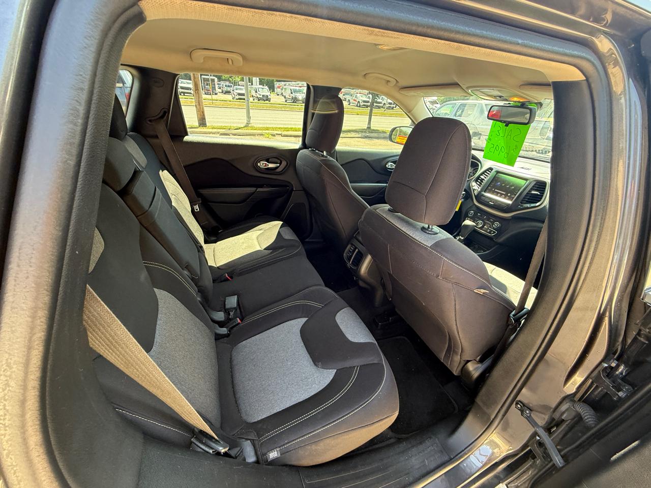 Jeep Cherokee 4WD 4dr Latitude 2014