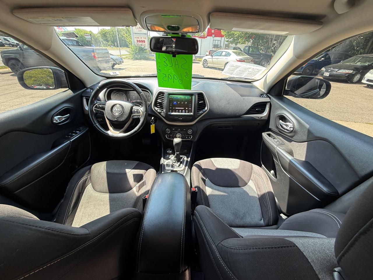 Jeep Cherokee 4WD 4dr Latitude 2014