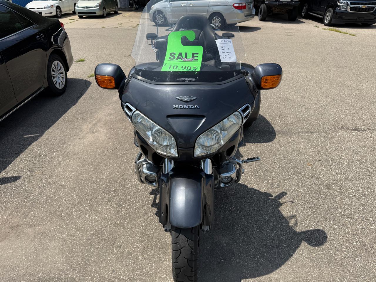 Honda GL1800D (Gold Wing)  2005