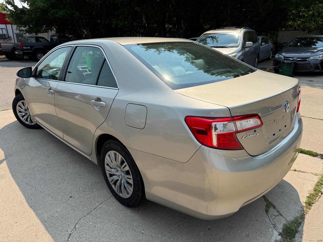 Toyota Camry 2014.5 4dr Sdn I4 Auto SE Sport (Natl) 2014