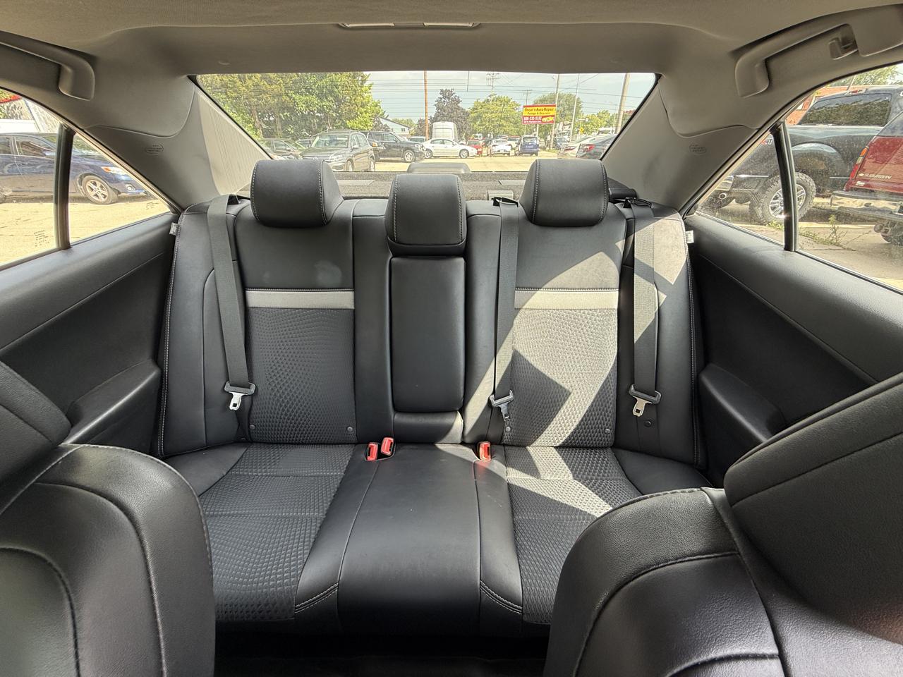 Toyota Camry 2014.5 4dr Sdn I4 Auto SE Sport (Natl) 2014
