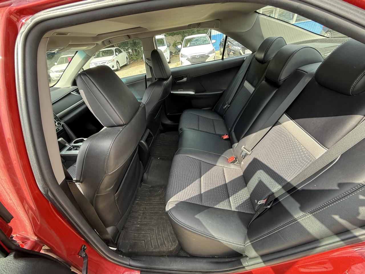 Toyota Camry 2014.5 4dr Sdn I4 Auto SE Sport (Natl) 2014