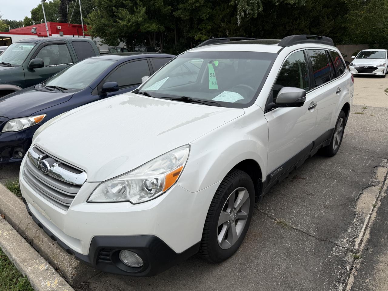 2014 Subaru Outback 4dr Wgn H6 Auto 3.6R Limited