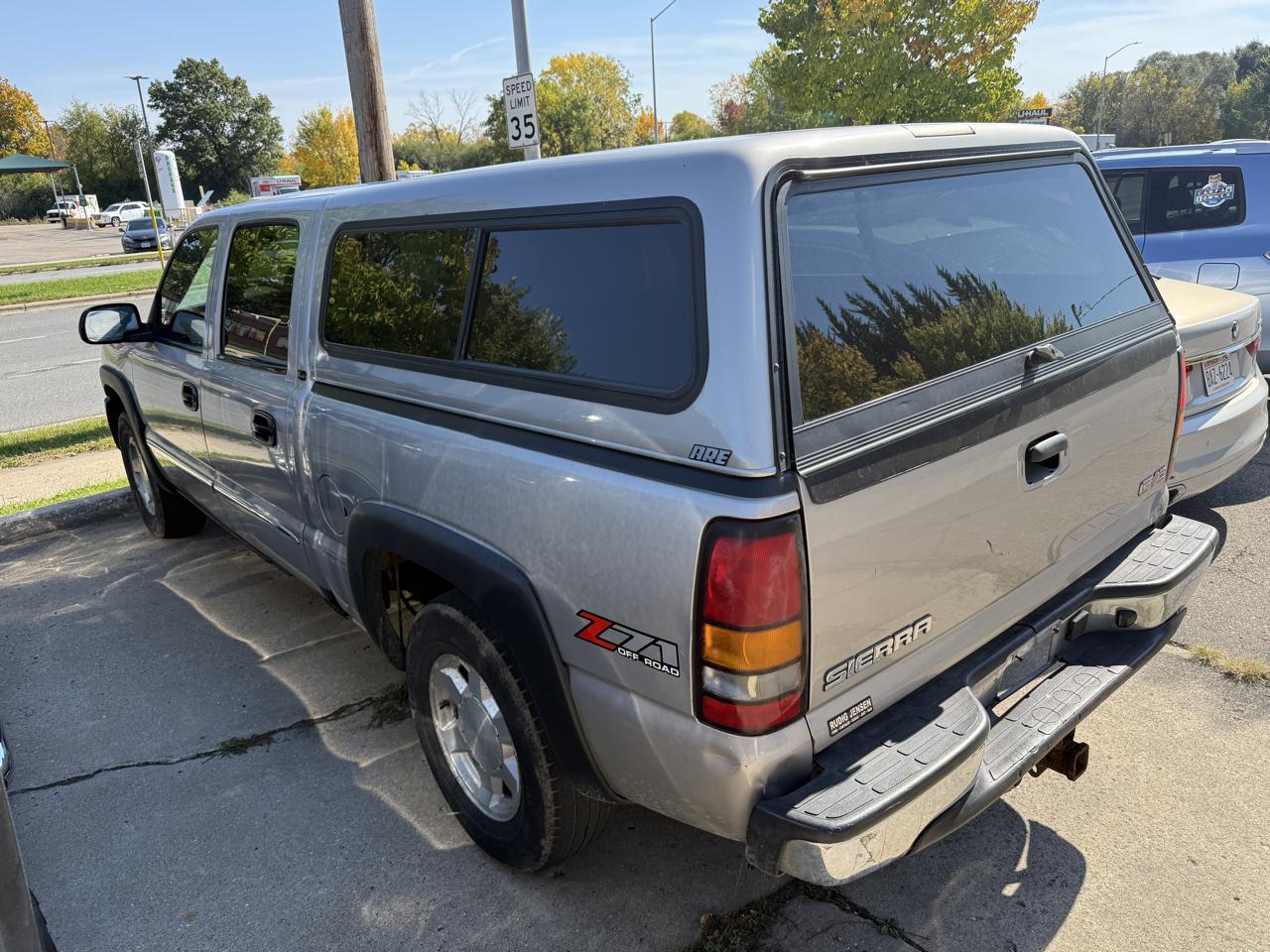 GMC Sierra 1500 Crew Cab 143.5" WB 4WD SLE 2005