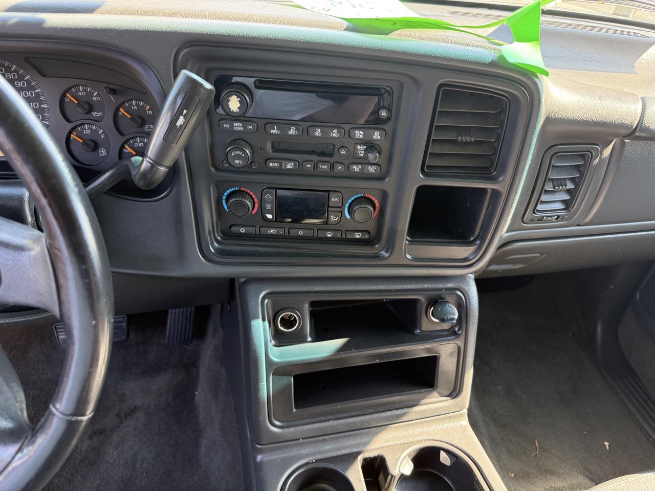 GMC Sierra 1500 Crew Cab 143.5" WB 4WD SLE 2005