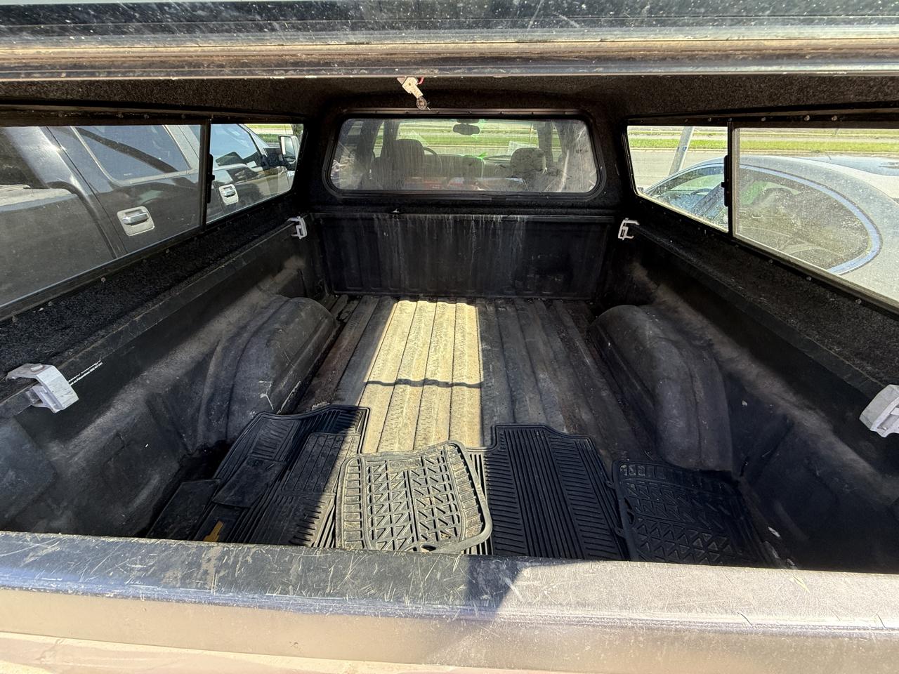 GMC Sierra 1500 Crew Cab 143.5" WB 4WD SLE 2005