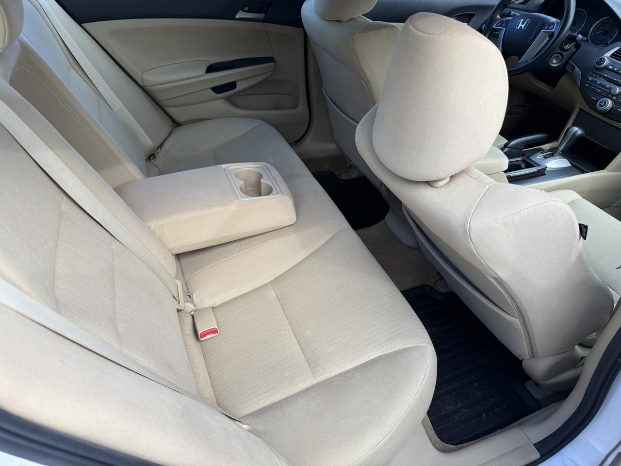 Honda Accord Sdn 4dr I4 Auto LX 2012