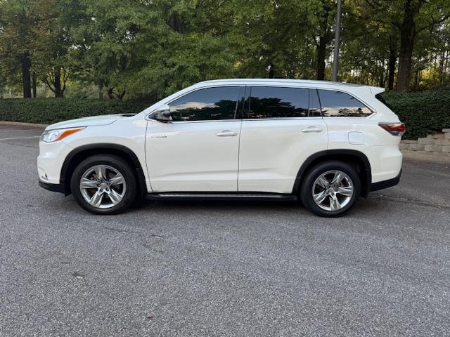 Toyota Highlander Hybrid Limited AWD 2014 Toyota Highlander Hybrid Limited AWD 2014