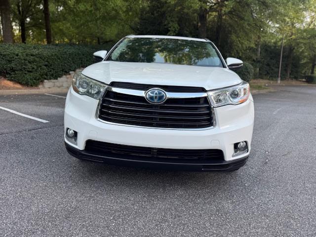 Toyota Highlander Hybrid Limited AWD 2014 Toyota Highlander Hybrid Limited AWD 2014