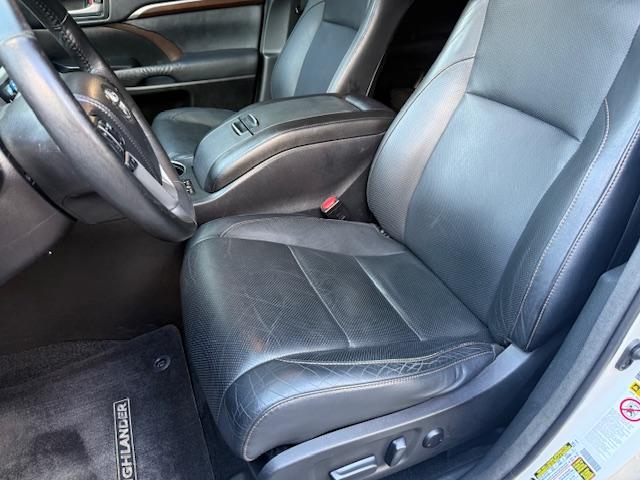 Toyota Highlander Hybrid Limited AWD 2014 Toyota Highlander Hybrid Limited AWD 2014