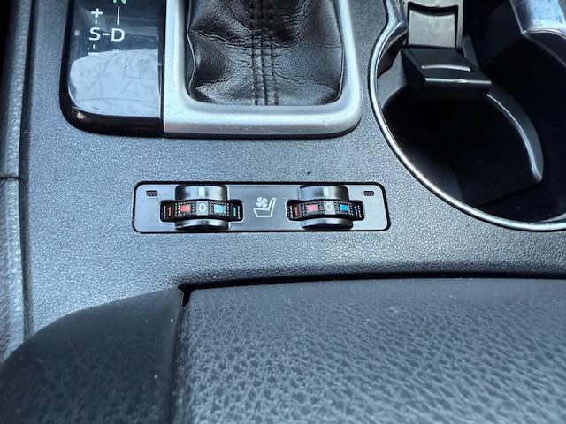 Toyota Highlander Hybrid Limited AWD 2014 Toyota Highlander Hybrid Limited AWD 2014