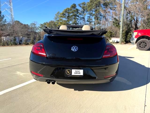 Volkswagen Beetle 2.5L Convertible 2013