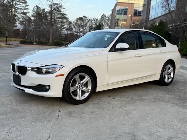 BMW 3-Series 320i Sedan 2013